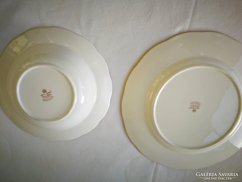 Ritka! Royal Albert Lady Carlyle  Angol szikrázó hófehér porcelán tányérok.1db.  mély és 1db lapos