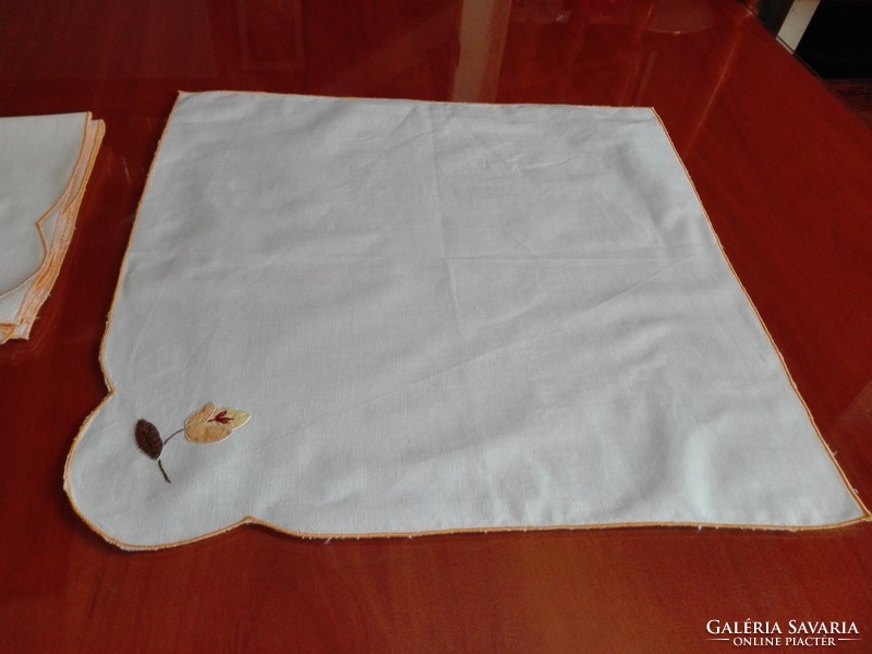 4 cotton napkins, 38 x 38 cm