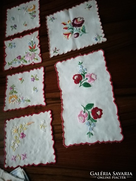 6 pcs embroidered small tablecloth