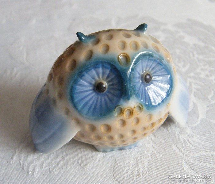 Aquincumi aquazur owl porcelain figurine!