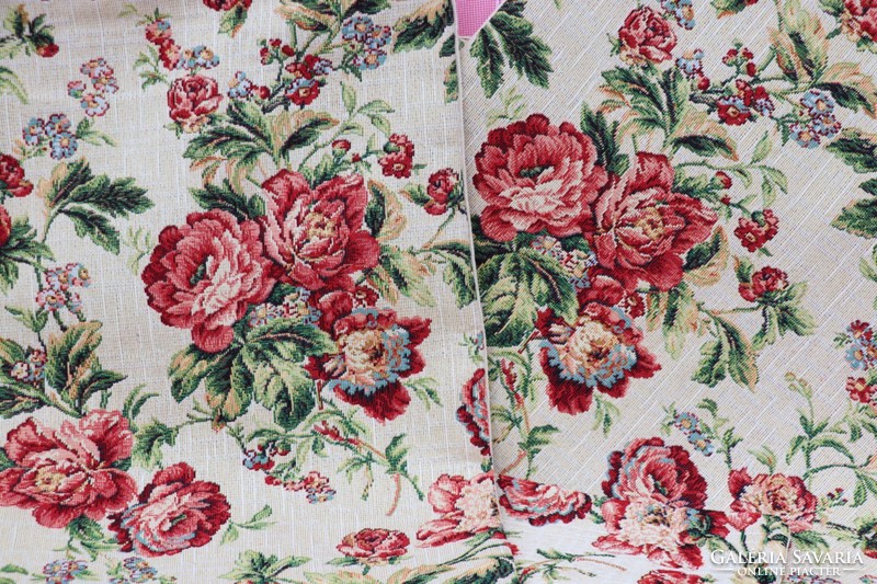 English rose machine tapestry pillowcase