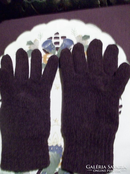 Xenilia women's lined knitted gloves