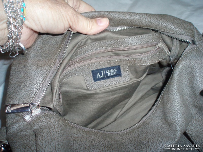 Armani Jeans női táska