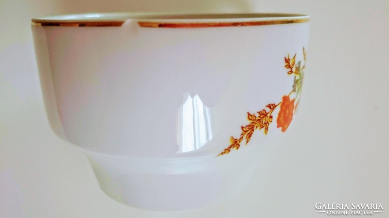 Nice antique porcelain tea set from Hólloháza from the 80s for sale!