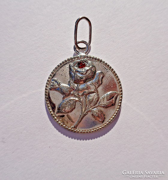 3 Tiny red stony rose pendant