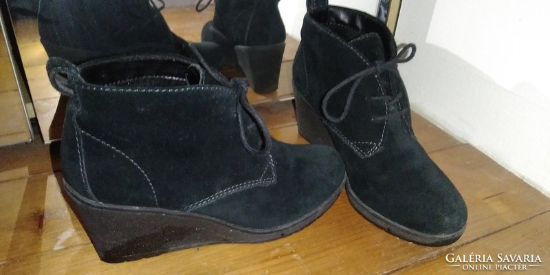 Medicus black women's full-sole leather ankle boots, ankle boots, size 4, brand new, little used