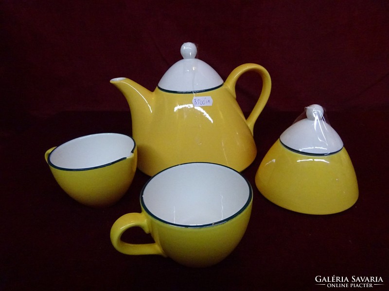 P-marked Italian quality porcelain coffee/tea set. 9 pieces. Jokai.