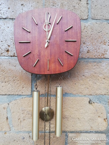 Kieninger mid-century sophisticated Scandinavian-style wall clock with two weights