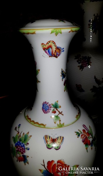 1944.Herend 50cm lamp with victorian pattern, beautiful body