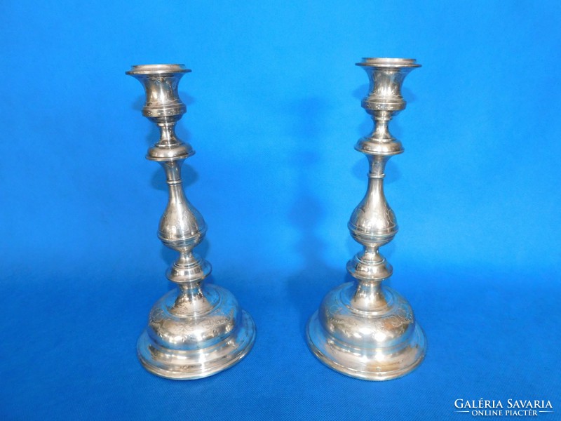 Pair of silver candle holders 554 gr