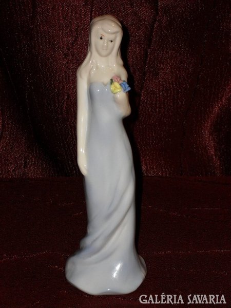 Porcelán lány figura  ( DBZ00106 )