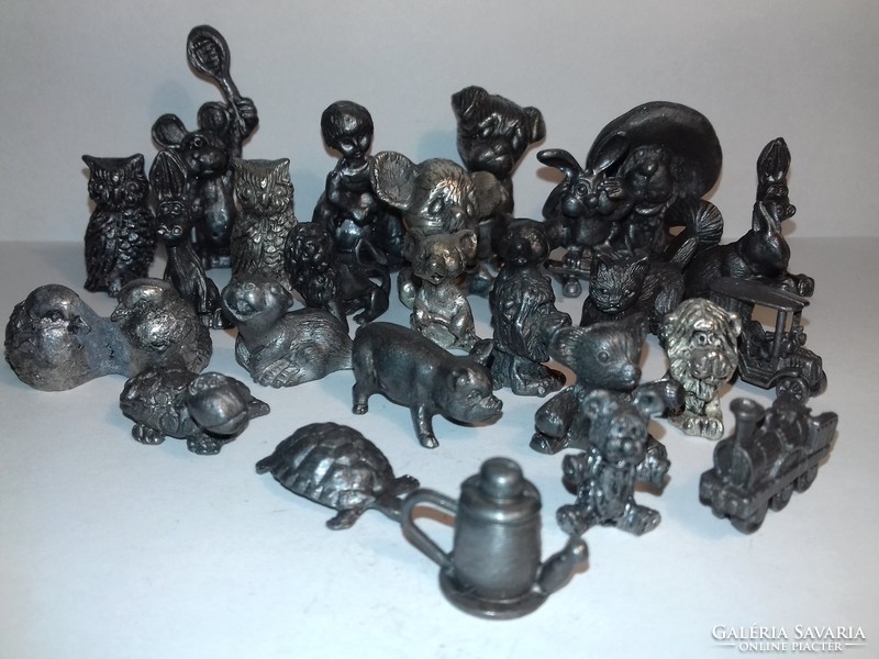 Miniature tin figurine mini cute tin figurines pieces