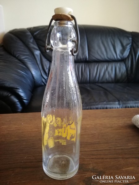 Régi csattos üveg a 60-as évekből