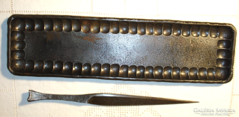 Nausch gauze iron desktop pen holder and leaf-opening knife /1.67 kg /