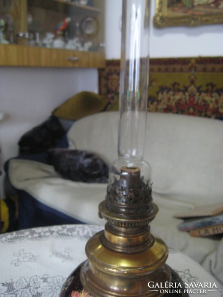 Antik  majolika petróleum lámpa , impozáns , szép műtárgy  18 x 33 cm + a cillinder