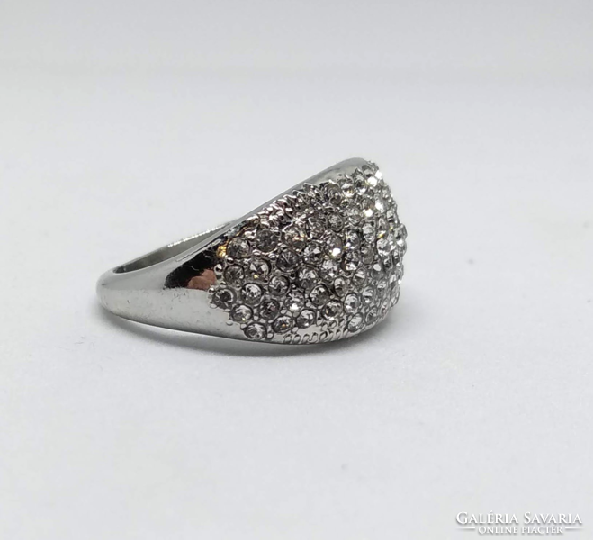 Silver-plated ring with lots of cz crystals