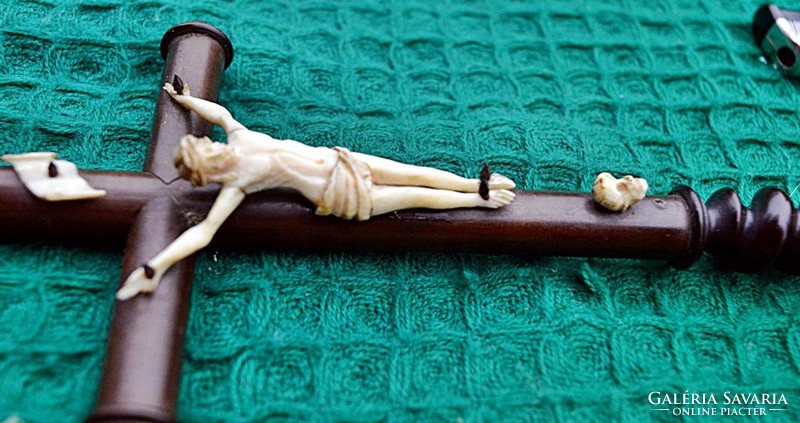 5. Antique, ivory Jesus Christ (6 cm), 27cm base crucifix, meticulous, cross, corpus