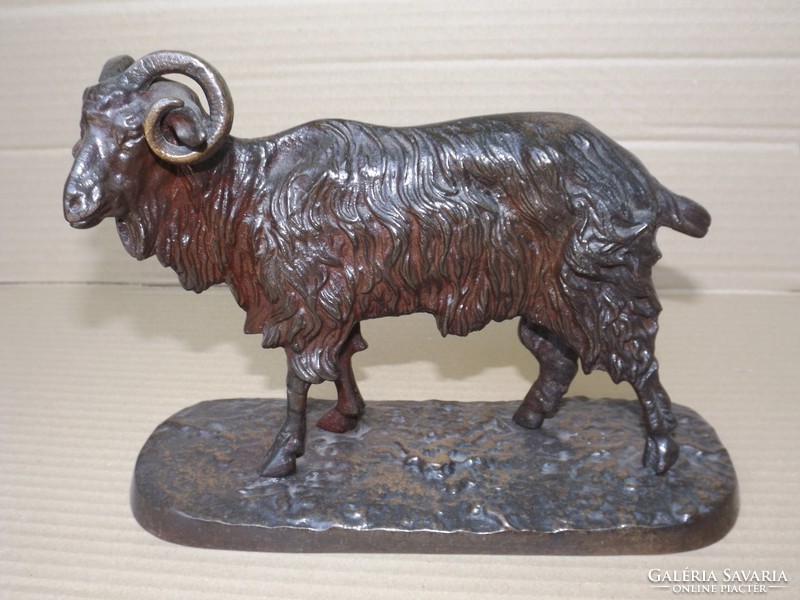 Rare hunter legacy original 1850 cast iron goat statue foundry iron casting