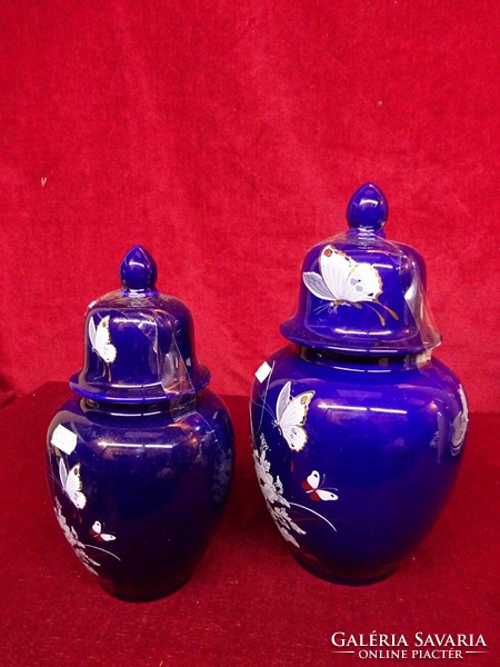 Cobalt blue beautiful vase with lid, 28 cm high. He has!