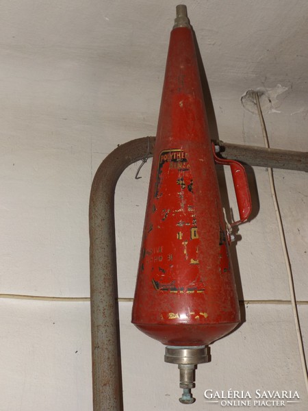 Vintage car service workshop 3pcs minimax water extinguisher rare retro firefighter