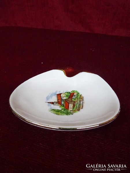 Eigl porcelain austria, ashtray, triangular. Its size is 10 x 9.5 cm. He has!