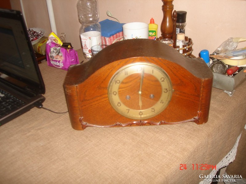 Mantel clock, 2 pieces, incomplete