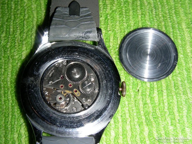 Adeola wristwatch