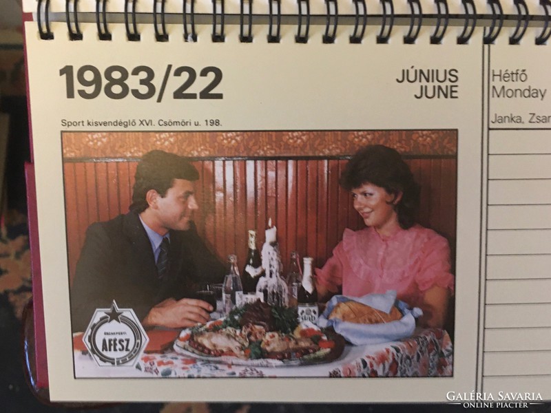 Gyönyörű állapotú 1983-as asztali naptár