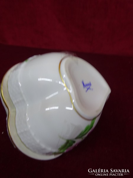 Herend porcelain bonbonier with rose on top. Length 12 cm, height 9 cm. He has!