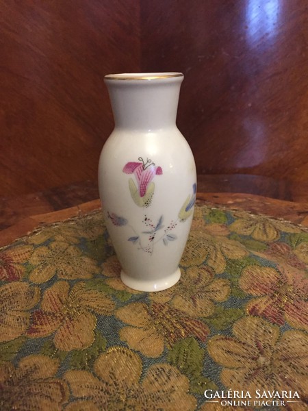 Hollóházi virág mintás porcelán váza