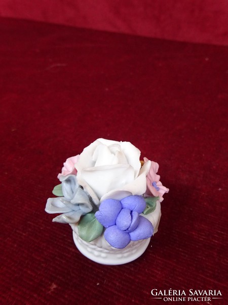 Kerámia virágcsokor, kerámia cserépben, mini asztalközép,  4 cm magas,  4 cm átmérővel. Vannneki!