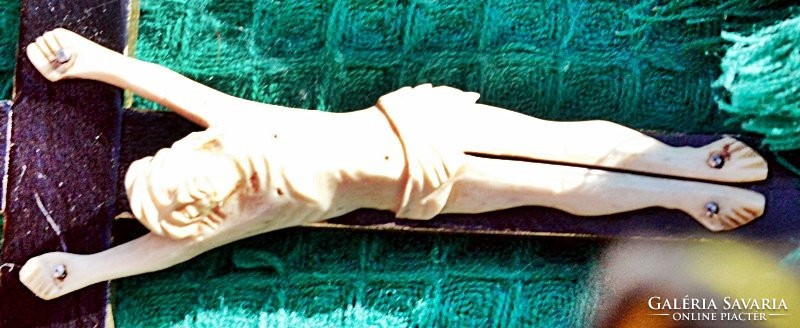 24. Antique bone of Jesus Christ 10 cm, 29 cm gilt base crucifix, cross. 1780th