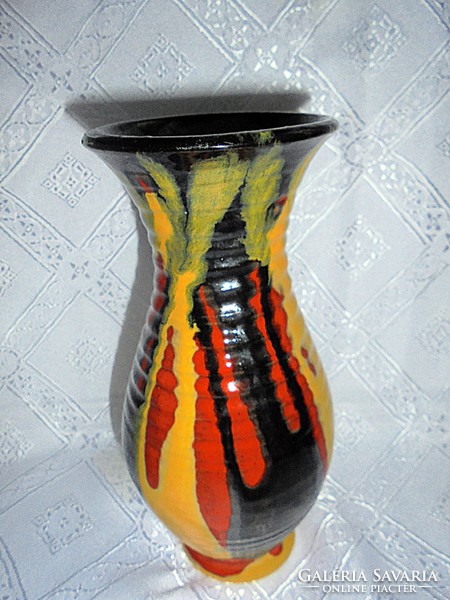 Gorka style ceramic vase