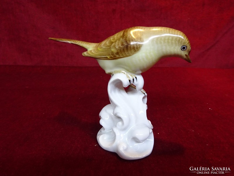 Herendi porcelán figurális szobor, kismadár, különleges darab.10 cm magas, 13,5 széles. Vanneki!