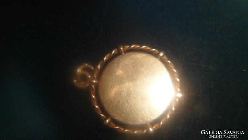 14K antique lock of hair or photo holder pendant