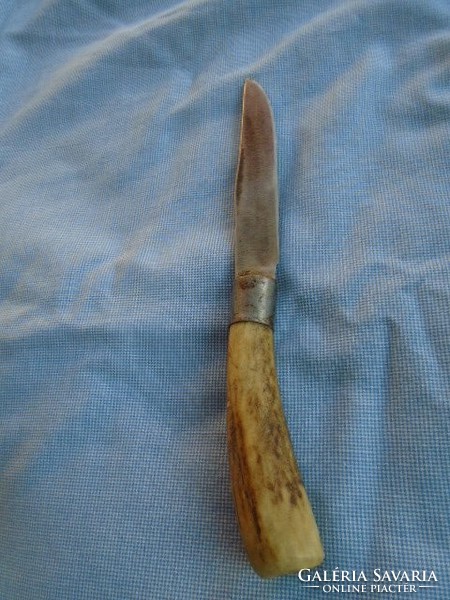 Antik tőr, szénacél pengével csont markolattal  22 cm