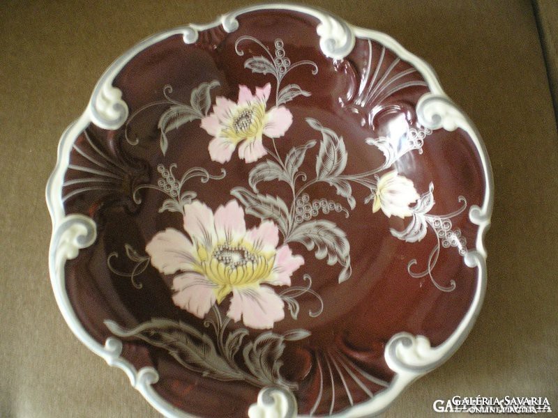 Wild rose, patterned faience, fairy tale beauty, decorative bowl, 30 cm