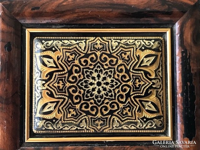 Toledói ékszerdoboz 24 karátos arannyal készült damaszkuszi  betéttel
