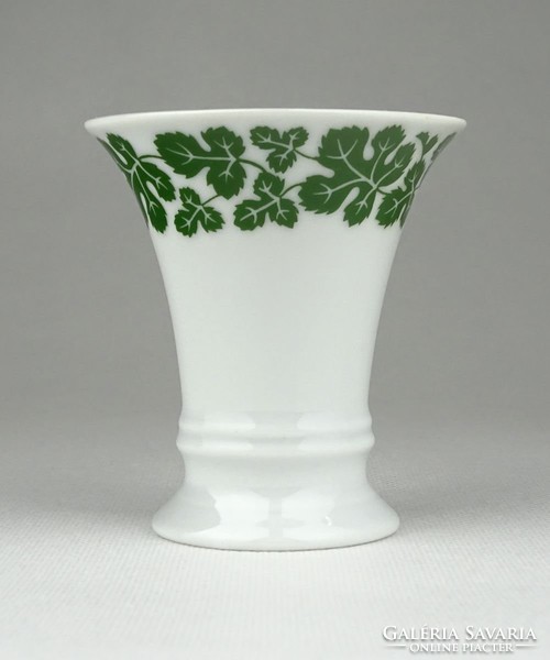 0Z322 Fürstenberg porcelán ibolyaváza 7.5 cm