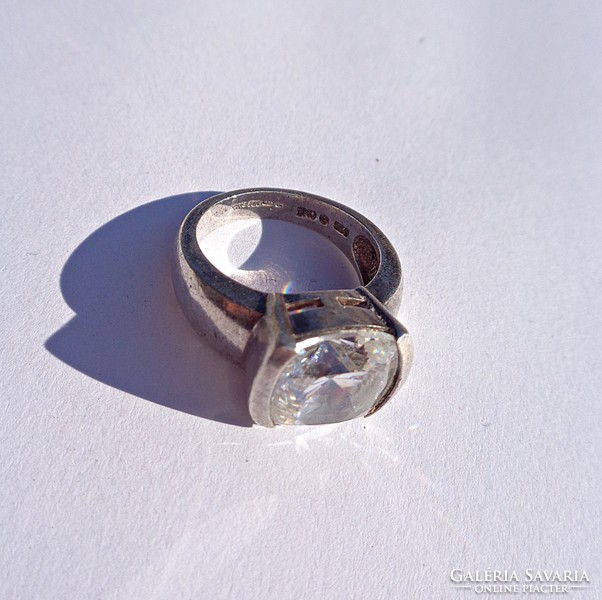 Larger polished stone 925 ring