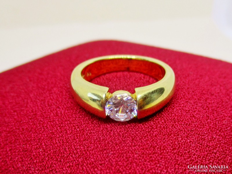 Special handcrafted gold-plated silver ring with brill cut crystal