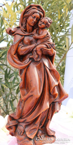   Szűz Mária 