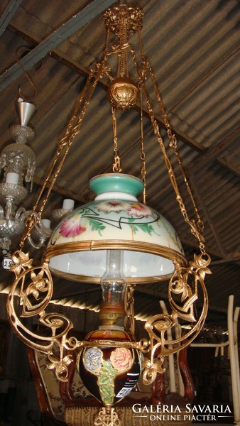 Originál szines búrás petróleumos  majolika lámpa.