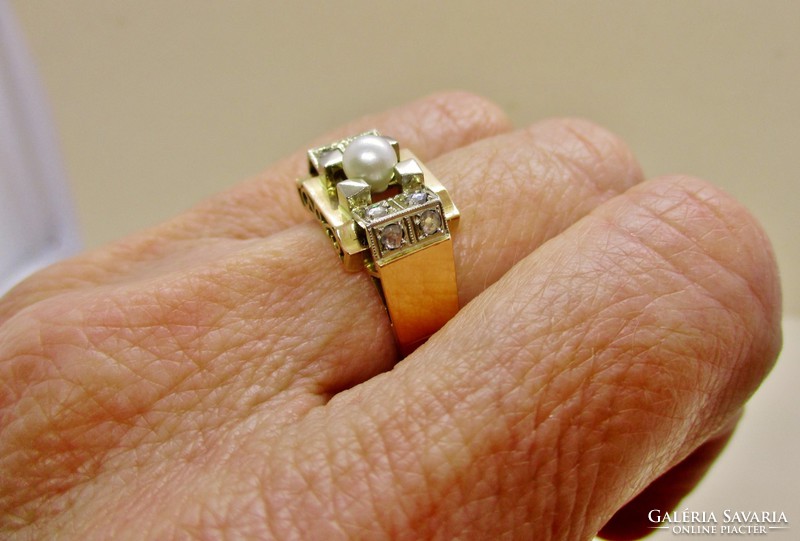 Wonderful antique art deco 18kt gold ring with pearl and 0.24ct diamond sale!