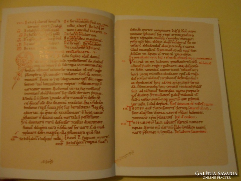 Szent István törvényeinek XII. századi kézirata (hasonmás)