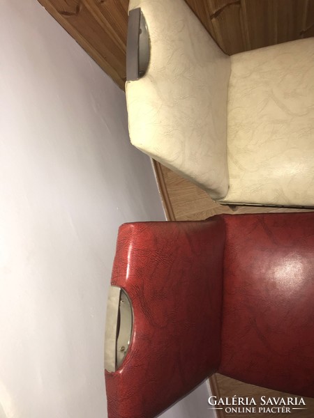 2 db régi retro műbőr szék támlás bordó vajszín