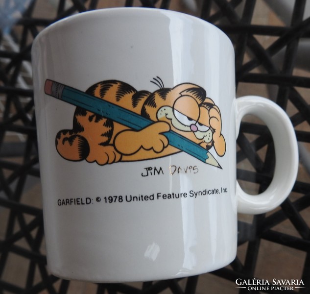 Garfield 1978 limited feature syndicate inc. Jim davis and funny cucumber mug