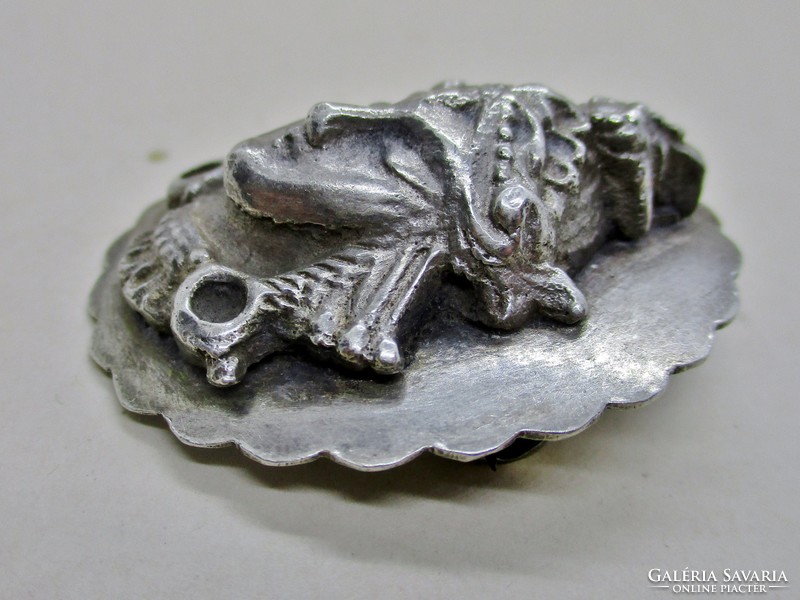 Különleges antik  ezüst bross 21g