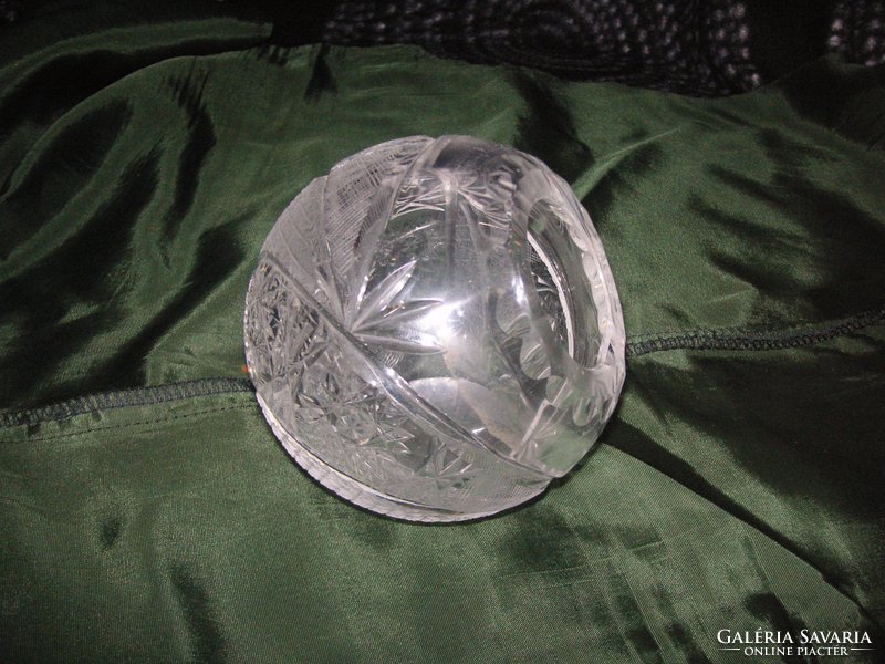 Gömb  kristály ,  üveg váza  10  cm