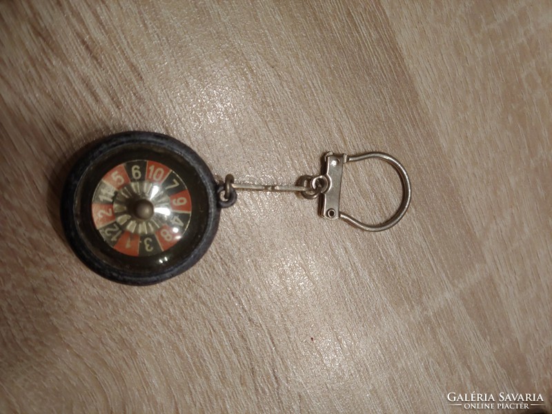 Roulette keychain with swivel shaft end with ball - a rarity